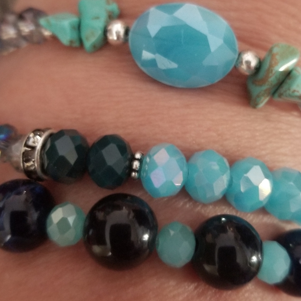 Bracelets - Picture 2 of 2